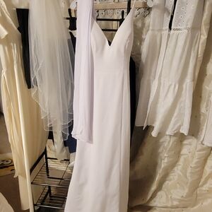 Elegant White Sleeveless Dress